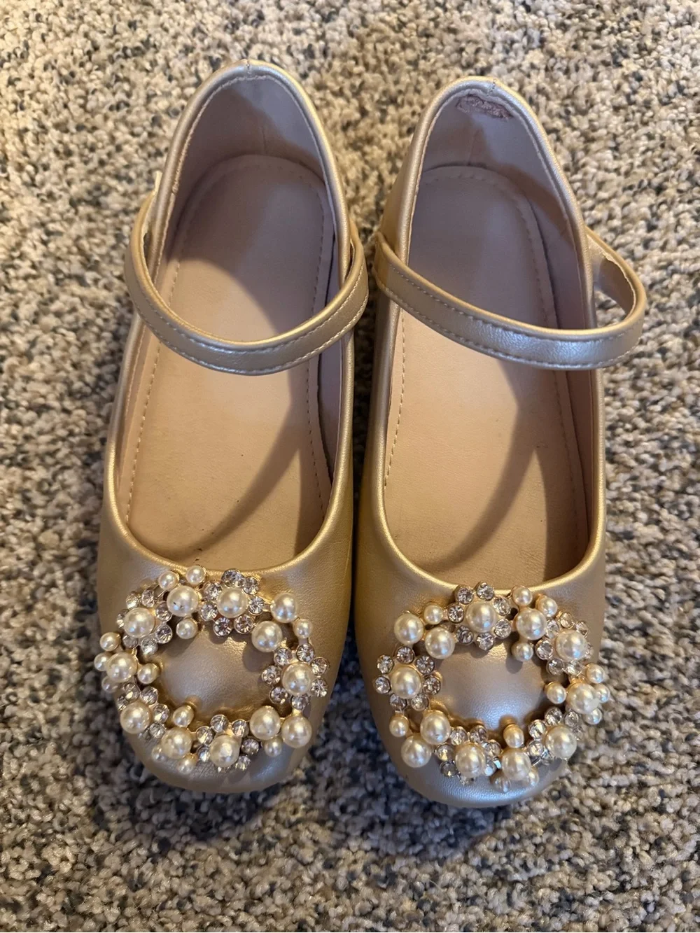 Girls Pearl & Crystal Gold Mary Jane Dress Shoes